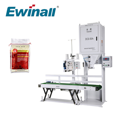 Machine de conditionnement de riz d'Ewinall DCS-50A1 5kg 10kg 15kg 25kg avec la couture de convoyeur